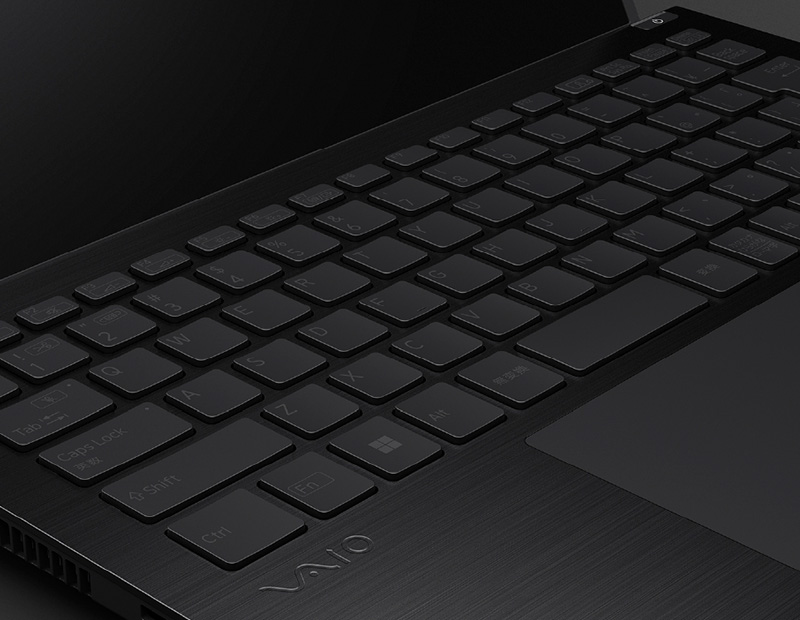 VAIO SX14-R | ALL BLACK EDITION | VAIO|VAIO公式 オンライン VAIO SX14-R | ALL BLACK EDITION | VAIO|VAIO公式 オンライン