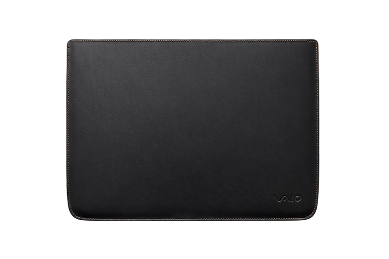 ���U�[PC�P�[�X