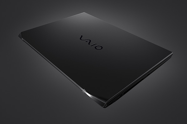 ALL BLACK EDITION�摜