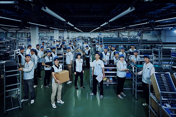 ���쌧���ܖ�s VAIO�{�� �H��X�^�b�t�W���ʐ^